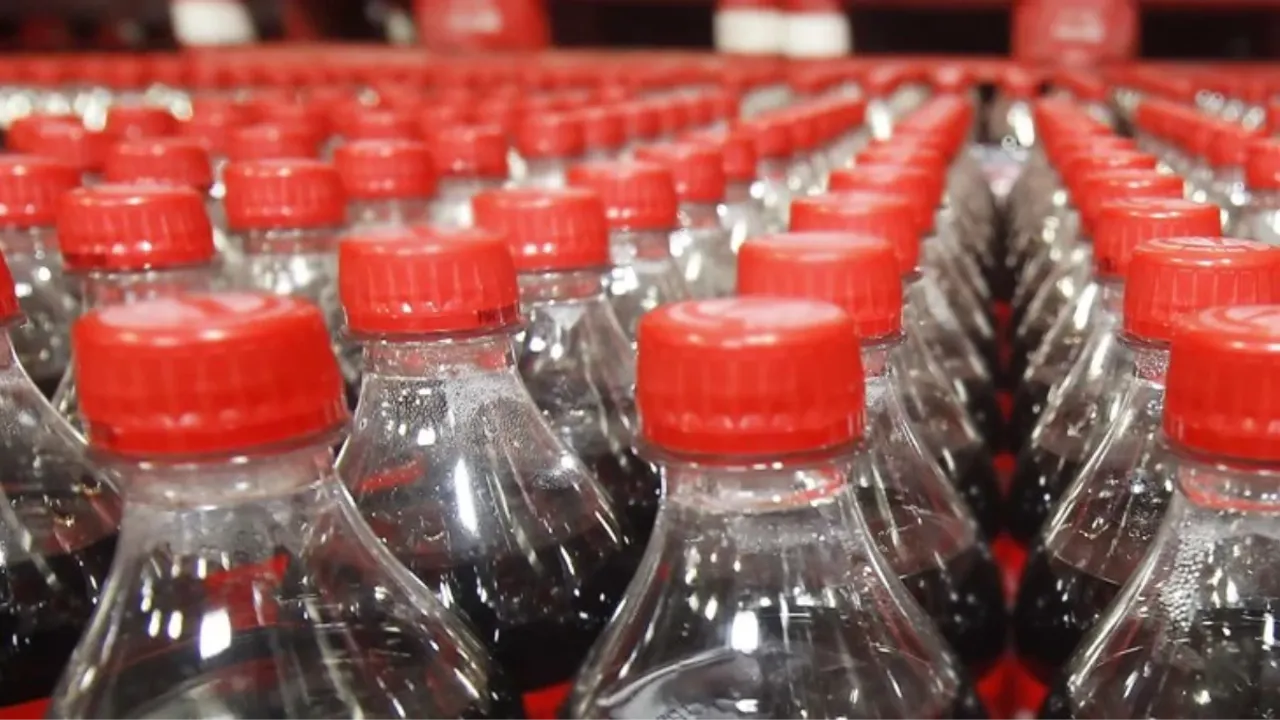 Kolaya yapılan zamla 2.5 litrelik kola 43 liraya çıktı