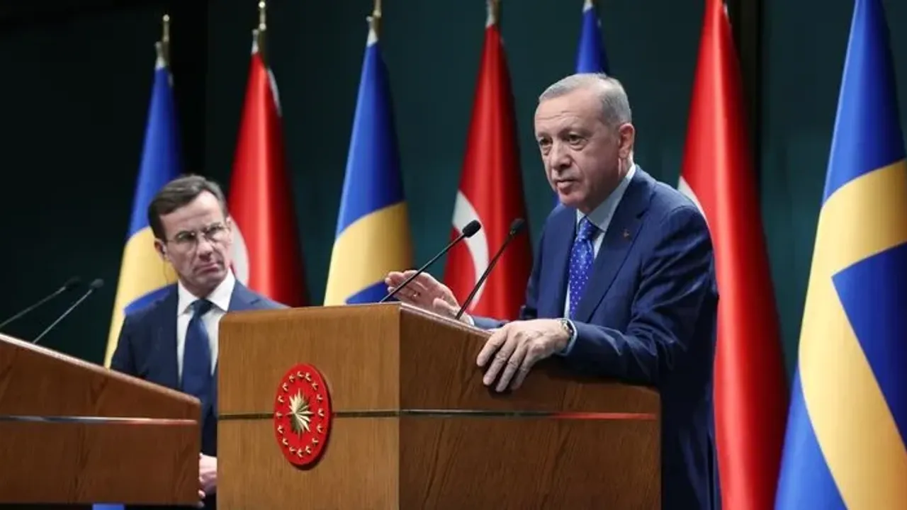 Başkan Erdoğan'dan İsveç Başbakanı Ulf Kristersson ile kritik görüşme