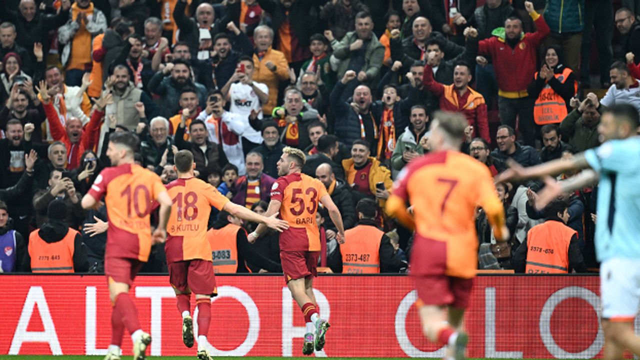 Galatasaray'a ilk yarı yetti