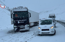 Kar ve Tipi Geçit Vermiyor: Sivas Kara Yolunda Ulaşım Engeli
