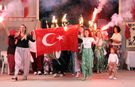 'Şalvar Geceleri' Köyleri Sardı, Terziler Siparişlere Yetişemiyor