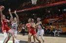 Potanın Perileri’ne Berlin’de Soğuk Duş! Tatsız Başlangıç