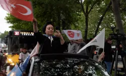 Cumhurbaşkanı Erdoğan, seçimleri kazandı halk sokaklara döküldü! İşte yurdun dört bir yanından kutlama kareleri