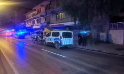 İzmir'de eğlence mekanında silahlı kavga: 1 ölü