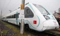 İlk Milli Elektrikli Tren Seti yarın İstanbul'da vatandaşlarla buluşacak