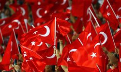 Türkiye-Ermenistan maçında tribünler Türk bayraklarıyla donatılacak