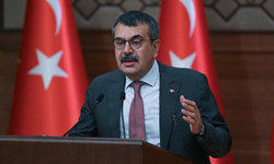 Milli Eğitim Bakanı açıkladı: Sınıf geçmek için Türkçe ortalaması şartı aranacak