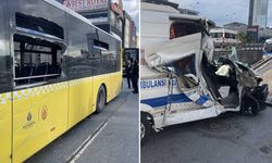 Avcılar'da İETT otobüsü ve ambulans zincirleme kazaya karıştı: 2 yaralı