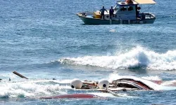 Midilli'de gemi faciası! 14 kişiyi taşıyan gemi battı