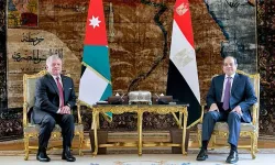 Mısır Cumhurbaşkanı es-Sisi ile Ürdün Kralı Abdullah Kahire'de bir araya geldi