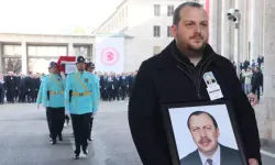 Yaşar Okuyan için Meclis'te cenaze töreni düzenlendi