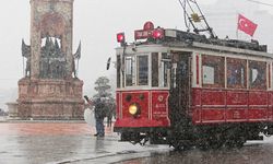 AKOM tarih verdi: İstanbul'da sıcaklık 10 derece birden düşecek, kar geliyor