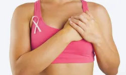 Her 8 kadından biri meme kanseri riski taşıyor