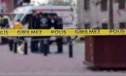 İzmir'de plazanın 10. katında vinç zinciri koptu: 2 işçi hayatını kaybetti!