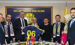 Turgut Altınok'tan Ankaragücü'ne müjde: "Her türlü desteği vereceğiz" diyerek duyurdu