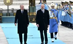 Başkan Erdoğan, İlham Aliyev’i resmi törenle karşıladı