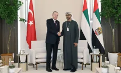 Cumhurbaşkanı Erdoğan Dünya Hükümetler Zirvesi'nde! BAE lideri Al Nahyan ile görüştü