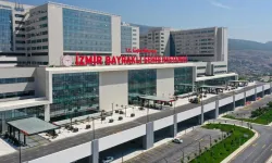 İzmir Şehir Hastanesi'nde ilk kemik iliği nakli gerçekleştirildi