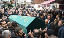 Bakırköy'deki feci kazada hayatını kaybeden 4 kişi defnedildi! Gözyaşları sel oldu