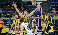 Fenerbahçe Beko Erkek Basketbol Takımı'nın şort sponsoru Poca oldu