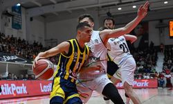 Fenerbahçe Beko İzmir'de kazandı