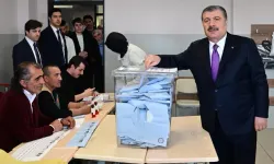 Sağlık Bakanı Fahrettin Koca: Oy kullanmak şehirlerimiz için bir sorumluluğumuz