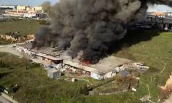 İstanbul Tuzla'da fabrikada yangını: Olay yerine çok sayıda itfaiye ekibi sevk edildi
