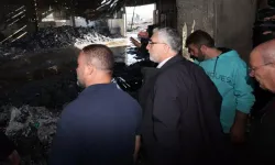 Bakan Işıkhan, Hurdacılar Sanayi Sitesi'ndeki yangın sahasını ziyaret etti