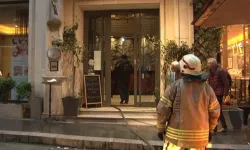 Beyoğlu'nda otelde korkutan yangın