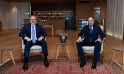 Dışişleri Bakanı Hakan Fidan, Yunan mevkidaşı ile bir araya geldi