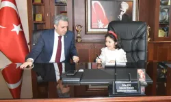 İstanbul Anadolu Adliyesi’nde 23 Nisan coşkusu... Başsavcı koltuğunda anaokulu minikleri