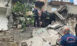 Kahramanmaraş'ta iki katlı metruk ev çöktü! Bölgeye ekipler sevk edildi