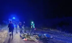 Motosikletler kafa kafaya çarpıştı: 1 kişi öldü, 3 kişi yaralandı