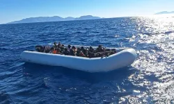 Muğla açıklarında bottaki 25 düzensiz göçmen kurtarıldı