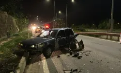 Rize'de feci kaza! 3 araç birbirine girdi: 1'i ağır 2 yaralı