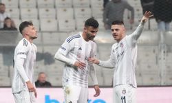 Beşiktaş'a iki futbolcudan kötü haber