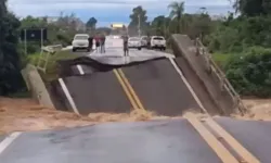 Brezilya'daki sel felaketi: Köprü yıkıldı!