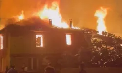 Bursa'da evde çıkan yangın iki eve daha sıçradı