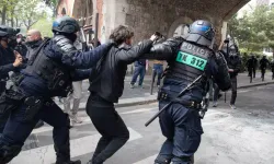 Fransa'da olaylı 1 Mayıs: 47 gözaltı, 15 yaralı
