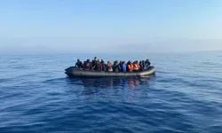 İzmir açıklarında 73 düzensiz göçmen kurtarıldı