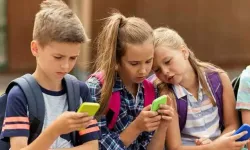 MİT'ten çocuklara güvenli sosyal medya kullanımı uyarıları