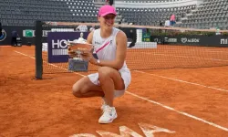 Roma Açık Tenis Turnuvası'nda tek kadınlarda Swiatek şampiyon oldu