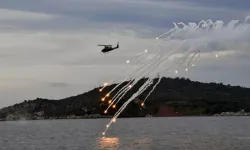 Türk Donanması Aksaz'da nefesleri kesti
