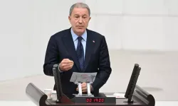 Hulusi Akar sessizliğini bozdu! Mikrofon polemiğine son noktayı koydu