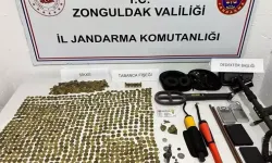 Jandarmadan büyük operasyon: Çok sayıda tarihi eser ele geçirildi