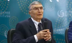 Nobel ödüllü Aziz Sancar'a kardeş ülke Azerbaycan'dan onursal üyelik belgesi