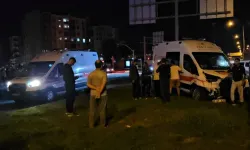 Çorum’da ambulans ile otomobil çarpıştı: 6 yaralı