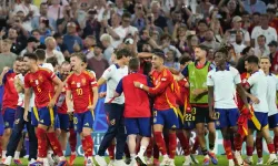 EURO 2024: İspanya, Fransa'yı 2-1 yenerek finale yükseldi!