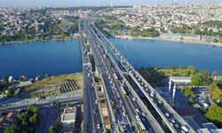 İstanbullular dikkat! Haliç Köprüsü'nün Kadıköy yönü trafiğe kapatıldı