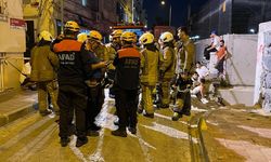 Fatih'te 50 yıllık binada çökme dehşeti: Genç kız kendini bir anda aşağıda buldu